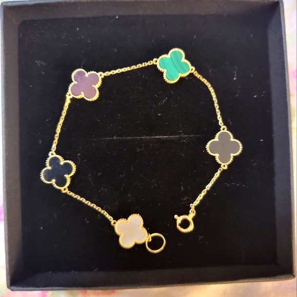 Clover multi-gemstone bracelet in 18K solid gold [6 inch length] - Picture 7 of 16